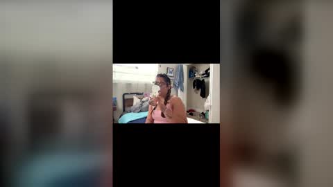 naughtynadia52 online show from 11/26/25, 03:13