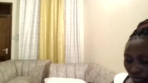 naughtyqueen12 online show from 03/09/25, 05:17