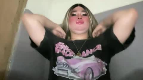 Rose Wilson online show from 11/22/25, 03:22