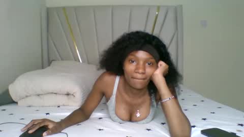 shyreen online show from 10/08/25, 01:47