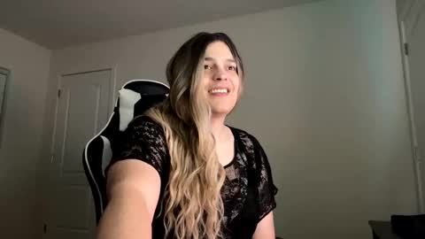 Snapshot of naughtyseraphine chatting on 01/17/25, 02:18 NaughtySeraphine online show from 01/17/25, 02:18