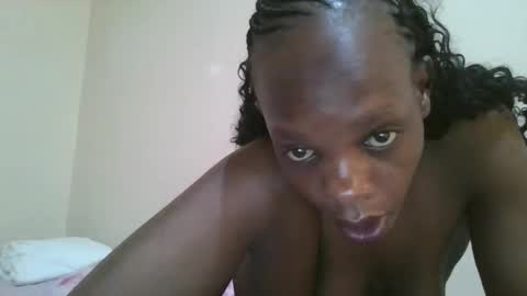 Snapshot of naughtysweetpie chatting on 11/01/25, 08:00 naughty online show from 11/01/25, 08:00