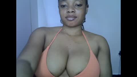 Snapshot of naughtyxcuntx chatting on 05/01/26, 05:28 naughtyxcuntx online show from 05/01/26, 05:28