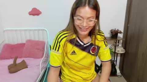 Snapshot of naugthy_muse chatting on 07/04/26, 09:59 sabrina online show from 07/04/26, 09:59