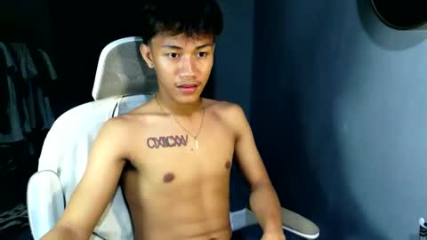 Snapshot of naugthyboyloy chatting on 05/04/26, 05:09 Loy online show from 05/04/26, 05:09