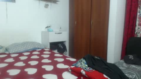 Snapshot of naugthymilf23 chatting on 12/02/24, 11:07 keyra online show from 12/02/24, 11:07