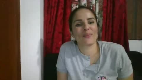 Snapshot of naugthymilf23 chatting on 02/18/25, 03:10 keyra online show from 02/18/25, 03:10