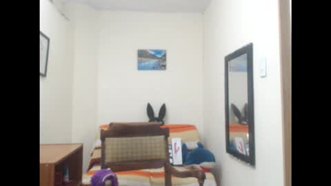 Snapshot of naugthymilf23 chatting on 02/11/26, 08:19 keyra online show from 02/11/26, 08:19