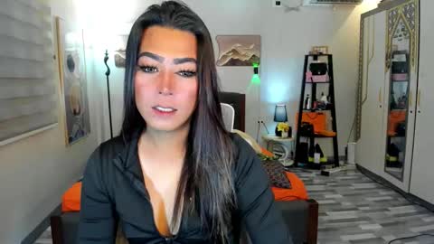 Snapshot of naugtycummer69 chatting on 02/04/26, 05:13 JAY online show from 02/04/26, 05:13