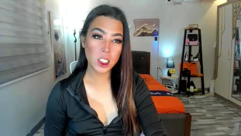 Snapshot of naugtycummer69 chatting on 02/07/26, 05:55 JAY online show from 02/07/26, 05:55