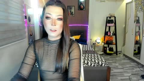 Snapshot of naugtycummer69 chatting on 04/01/26, 03:40 JAY online show from 04/01/26, 03:40