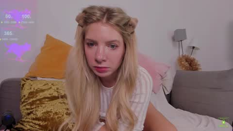 Snapshot of nautica_therapy chatting on 01/10/25, 07:54 Nautica online show from 01/10/25, 07:54