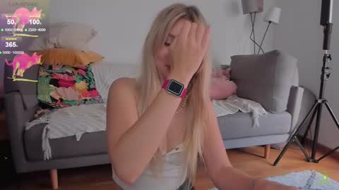 Snapshot of nautica_therapy chatting on 03/05/25, 03:18 Nautica online show from 03/05/25, 03:18