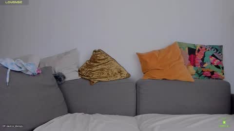 Snapshot of nautica_therapy chatting on 09/08/25, 02:27 Nautica online show from 09/08/25, 02:27