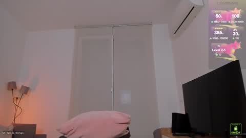 Snapshot of nautica_therapy chatting on 09/12/25, 03:12 Nautica online show from 09/12/25, 03:12