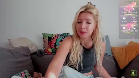 Snapshot of nautica_therapy chatting on 11/05/25, 10:04 Nautica online show from 11/05/25, 10:04