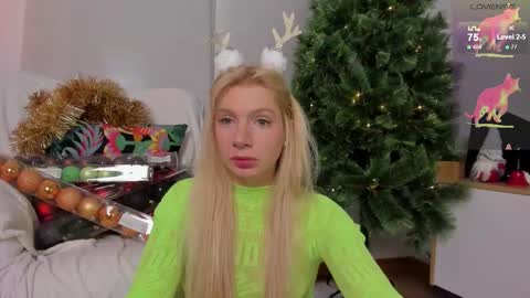 Snapshot of nautica_therapy chatting on 12/15/25, 01:48 Nautica online show from 12/15/25, 01:48