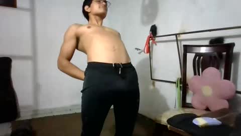 nay2167 online show from 12/13/25, 08:47