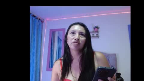 naya_10 online show from 06/23/26, 09:24