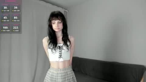 Kira online show from 05/09/26, 07:41