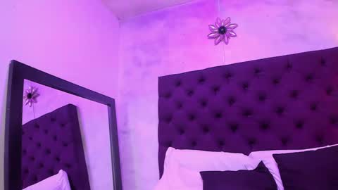 nayara_macherano online show from 02/19/25, 06:00