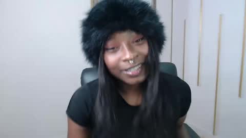 Nayaris 3 online show from 04/26/26, 03:10