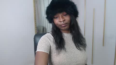 Nayaris 3 online show from 05/04/26, 04:03
