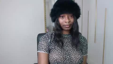 Nayaris 3 online show from 05/12/26, 03:53