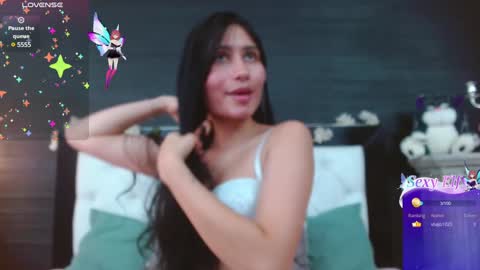 Snapshot of nayecloud chatting on 02/06/25, 10:15 Naye online show from 02/06/25, 10:15