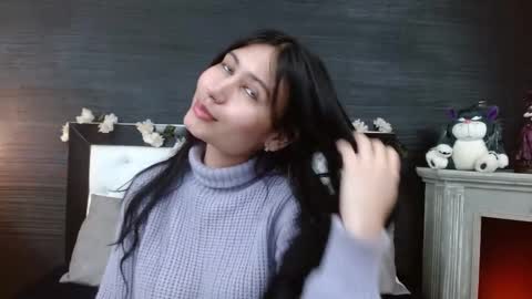 Snapshot of nayecloud chatting on 02/15/25, 03:31 Naye online show from 02/15/25, 03:31