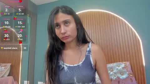 Snapshot of nayecloud chatting on 12/01/25, 03:55 Naye online show from 12/01/25, 03:55