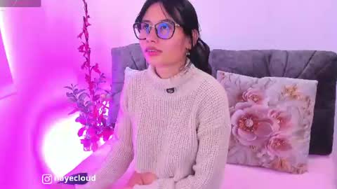 Naye  online show from 06/24/26, 03:22