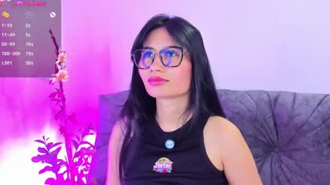 Naye  online show from 06/26/26, 05:01