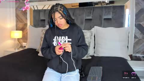    online show from 10/09/25, 11:41