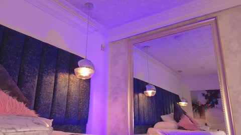 Juli  online show from 02/23/25, 12:05