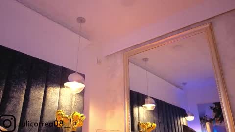 Juli  online show from 11/02/25, 11:45