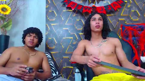 Snapshot of nazper_2 chatting on 11/03/25, 06:20 NAZPER online show from 11/03/25, 06:20