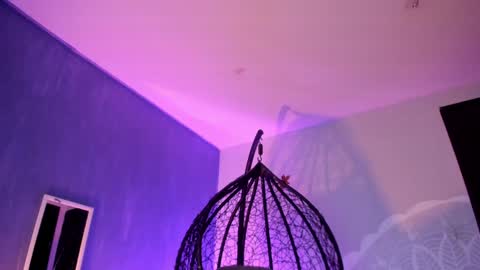 Nefertari online show from 12/29/24, 02:52