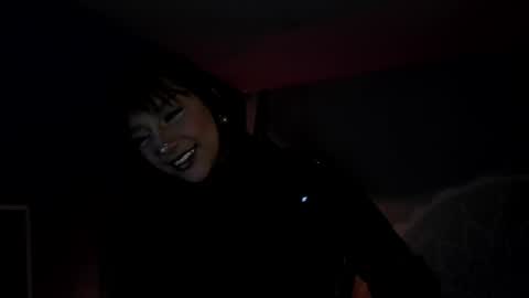 Nefertari online show from 02/01/25, 11:43