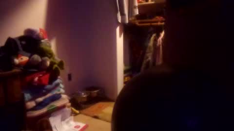 Snapshot of needu802318 chatting on 02/26/26, 08:35 Easy E online show from 02/26/26, 08:35