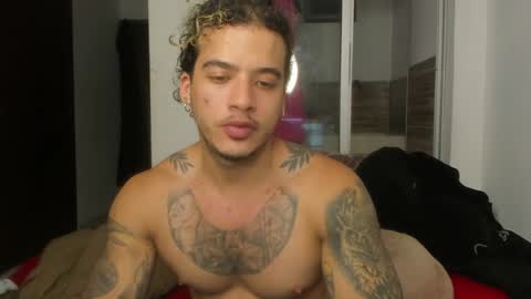 Nei turn green online show from 12/05/24, 02:31