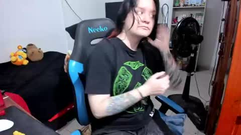 Geek Nicole    im Neeko UwU online show from 06/19/26, 11:36