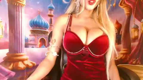 nefertari8 online show from 05/07/26, 08:31