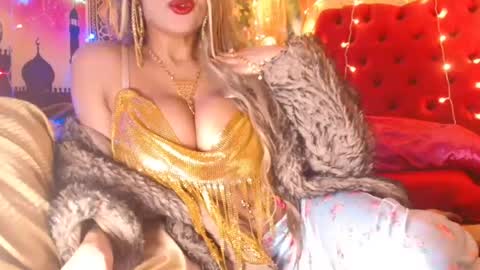 nefertari8 online show from 07/10/26, 11:51