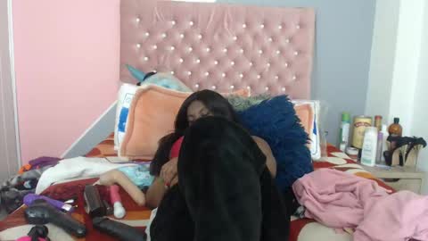 negrabig 38 online show from 02/20/25, 09:22