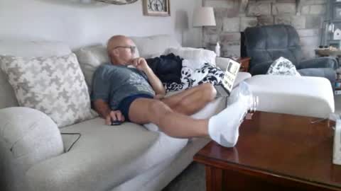 NEIGHBORGUY4U online show from 06/27/26, 02:44