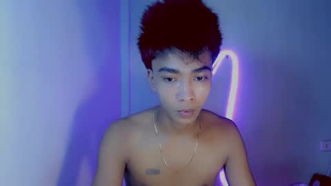 Snapshot of neil_asian69 chatting on 11/10/25, 10:09 neil_asian69 online show from 11/10/25, 10:09
