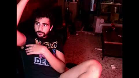 Snapshot of neilsing chatting on 11/21/25, 09:41 neil online show from 11/21/25, 09:41