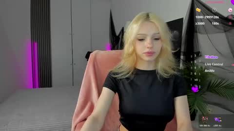 Snapshot of nekowhite chatting on 05/15/26, 03:08 Ela online show from 05/15/26, 03:08