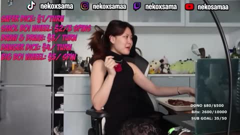 nekoxwaifu online show from 04/30/26, 09:26